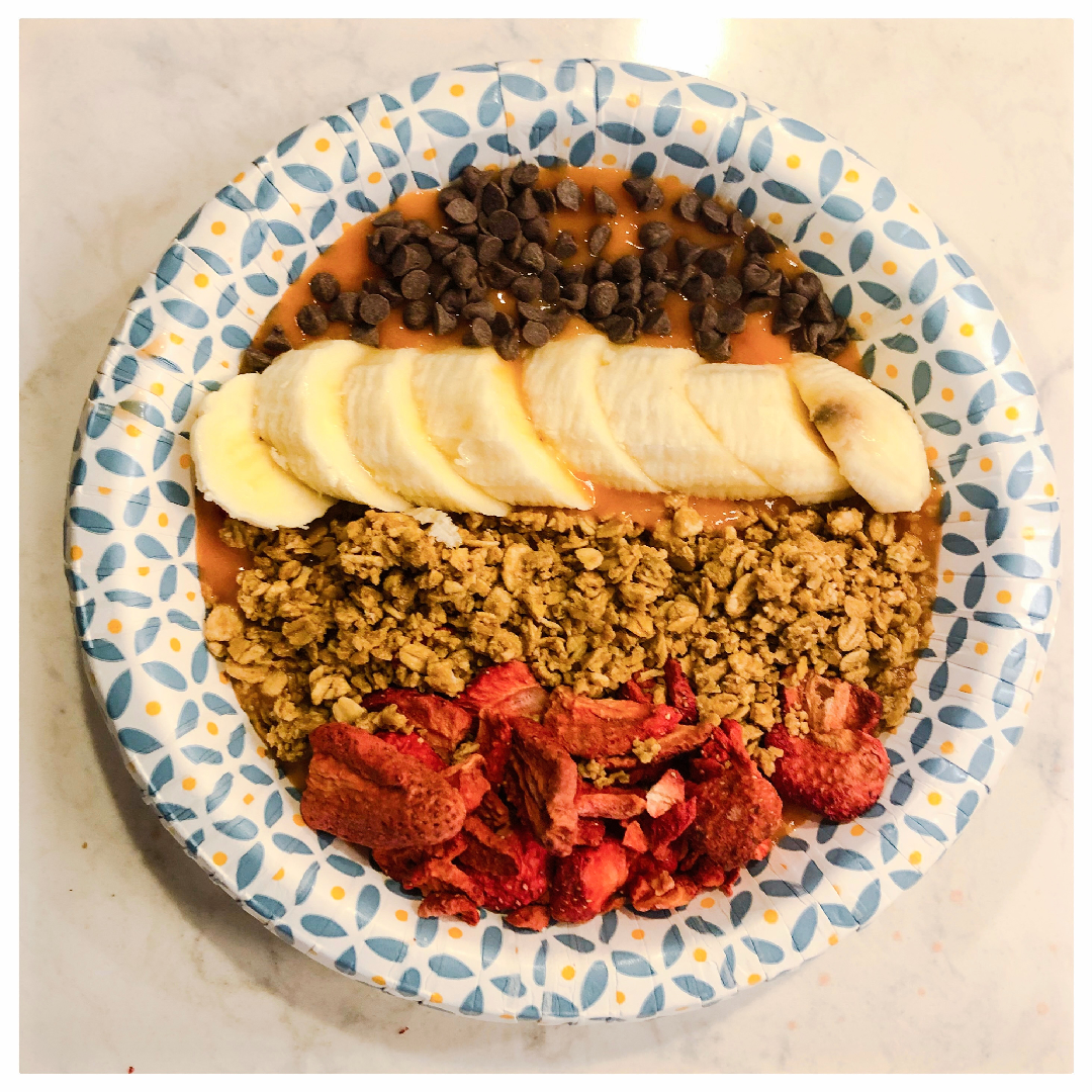 healthy fruit smoothie bowl